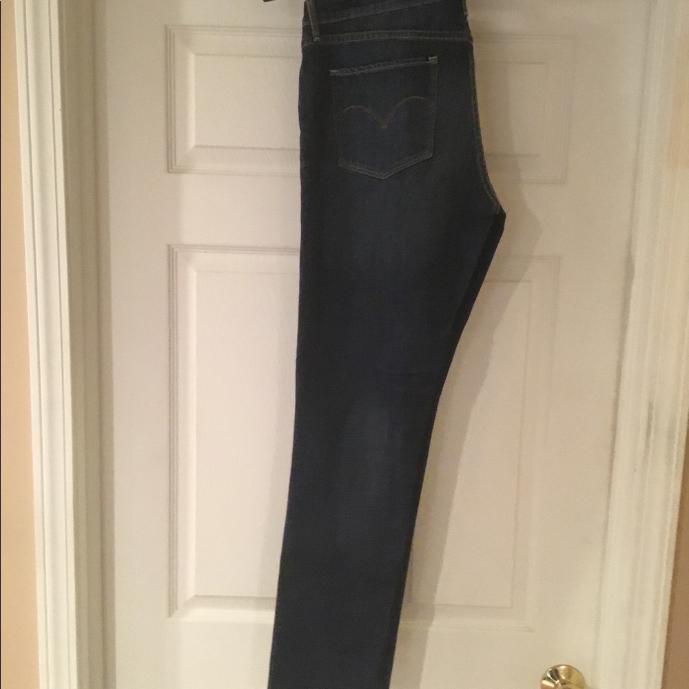 LEVIS JEANS - Picture 8 of 12